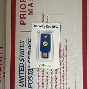 Yubico YubiKey 2 Factor Contactless FIPS USB-C Security Key